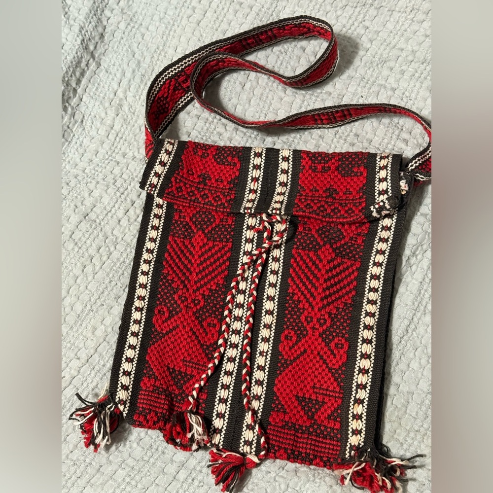 Vintage Woven Bag